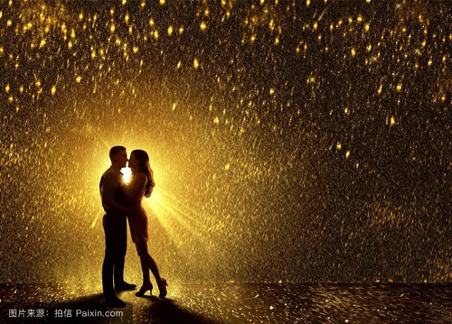 云裳廣場(chǎng)舞多情的雨夜