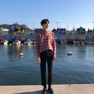 正臉男生霸氣頭像真人10