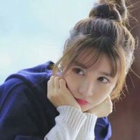 微信經(jīng)典大胡子頭像戴一朵花4